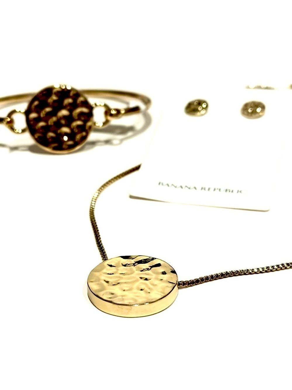 BANANA REPUBLIC Gold Hammered Disc Necklace, Earrings, Bracelet Set | NWT